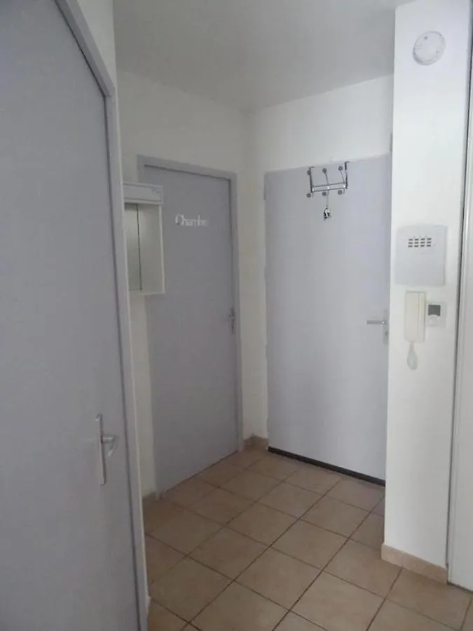 Appartement Charmant Villeneuve Les Avignon 55 M² + Terrasse Apartman